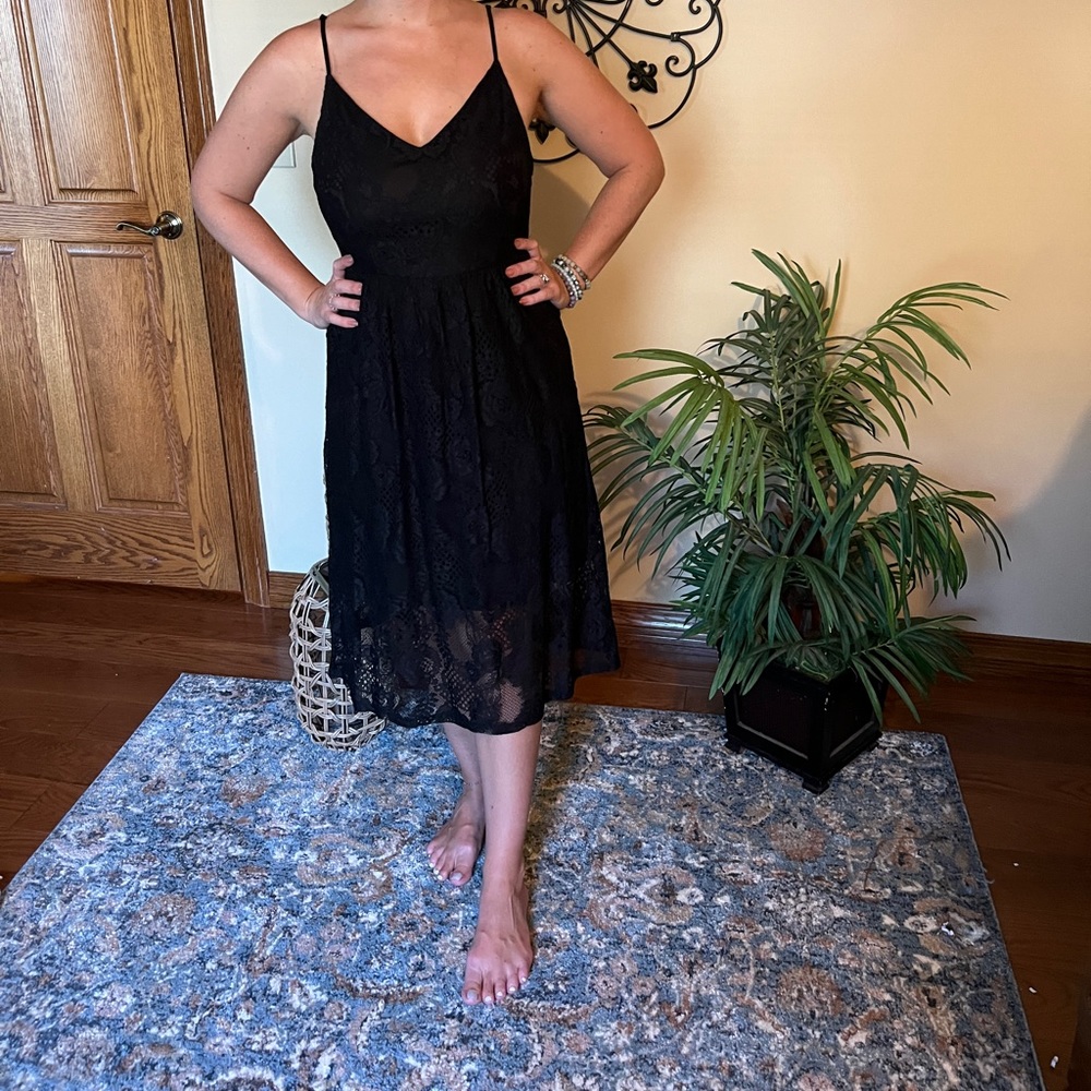 Black lace midi dress